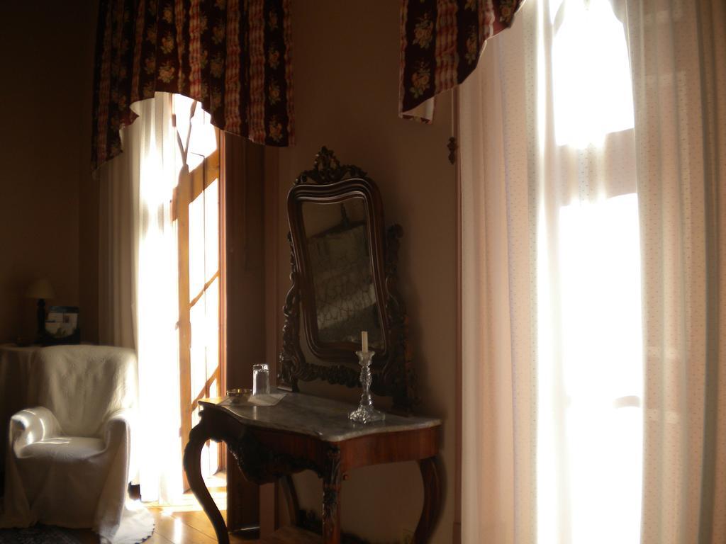 トーレス・ノーヴァス Casa Dos Vargos Bed & Breakfast エクステリア 写真